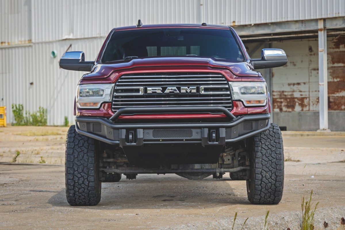 Ram 2500 Bumper - Front - Rough Country - Tubular with Stinger Bar, Integrated Skid Plate, 4.75-ton D-Ring Mounts, Light Bar Mount - Satin Black - '19-'26